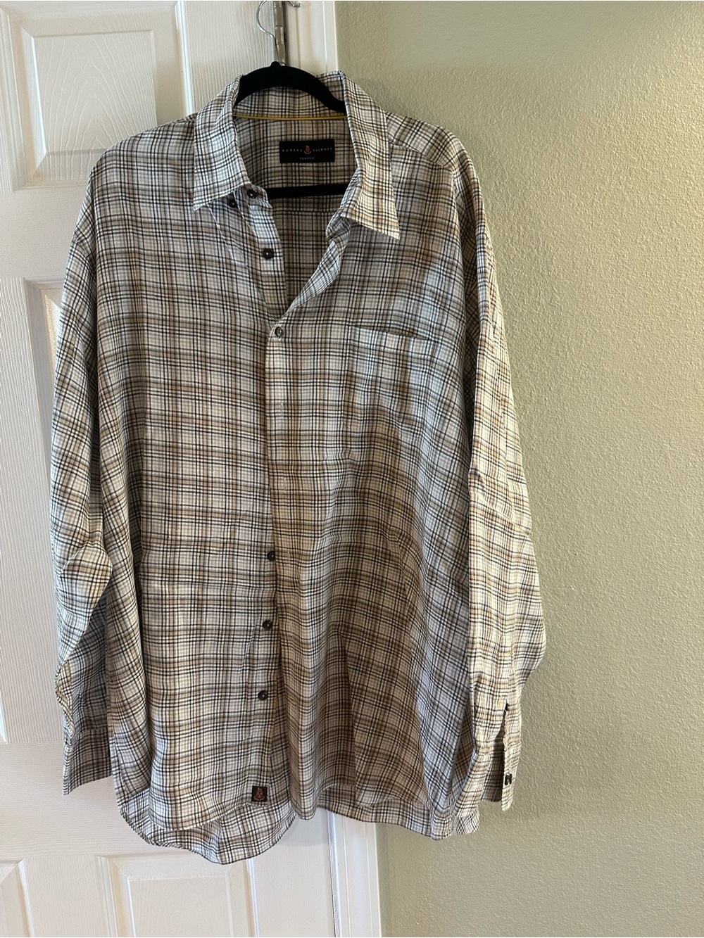 Robert Talbott Beige and Brown Plaid Button-Down Shirt